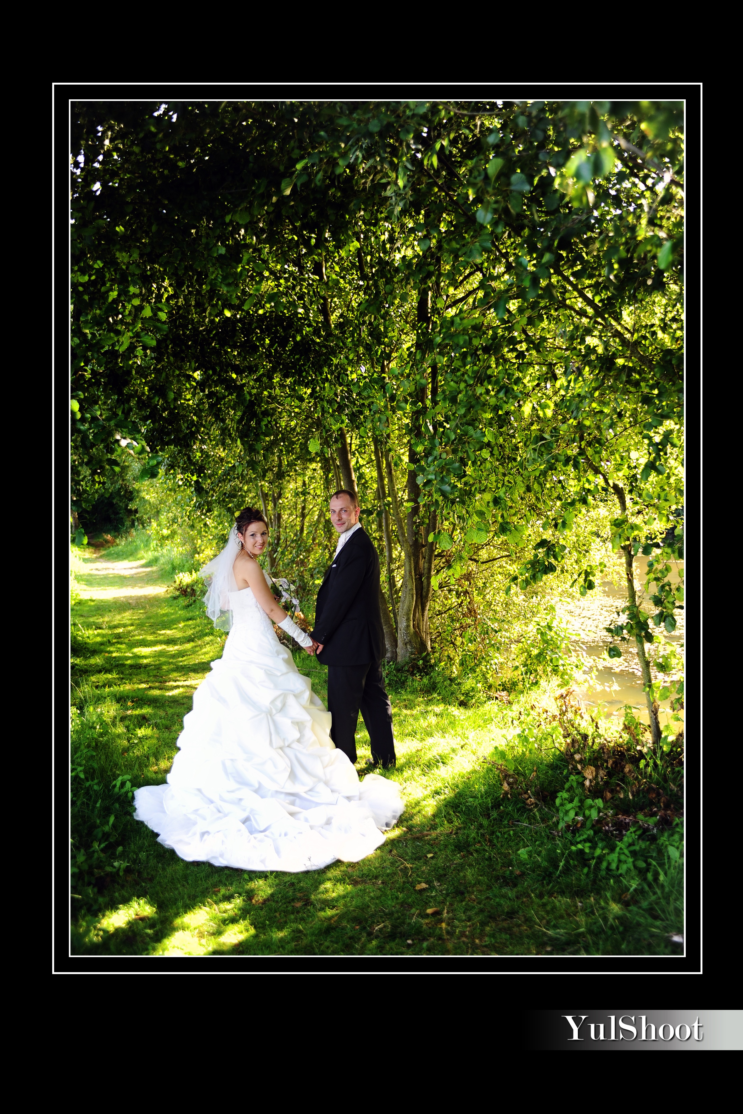 MilleMercisMariage - Annuaires de Mariage