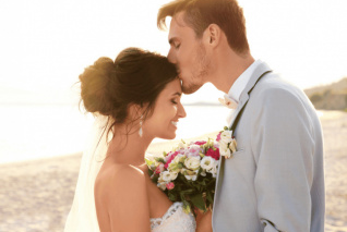 Choisir entre une liste de mariage en ligne ou une urne ? 